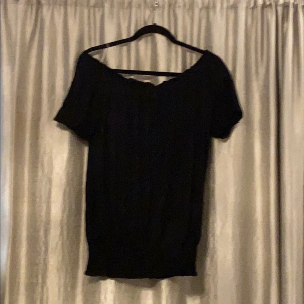 New women’s top
